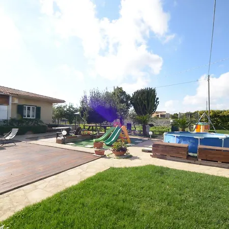 Holiday home Rosa