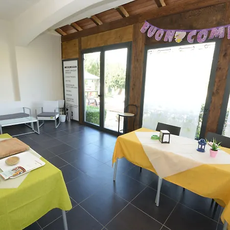 Nyaraló Rosa Modica