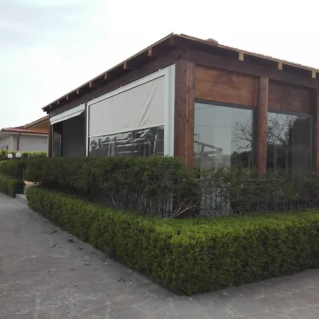 Nyaraló Rosa Modica